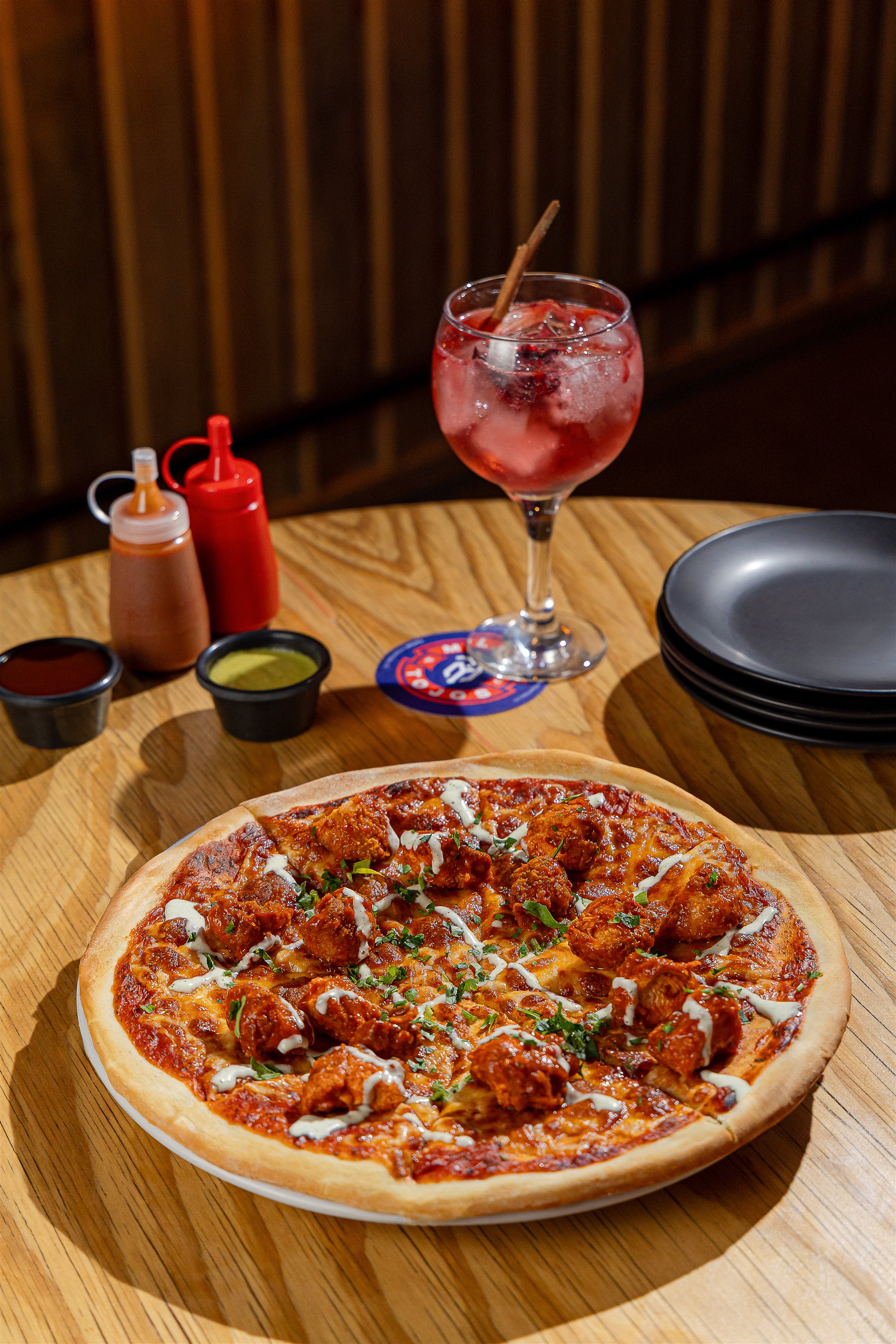 Pizza con boneless